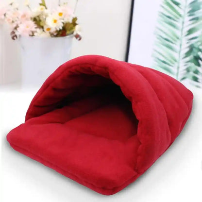 Warm Fleece Dog Bed: The Ultimate Winter Retreat for Your Pet!