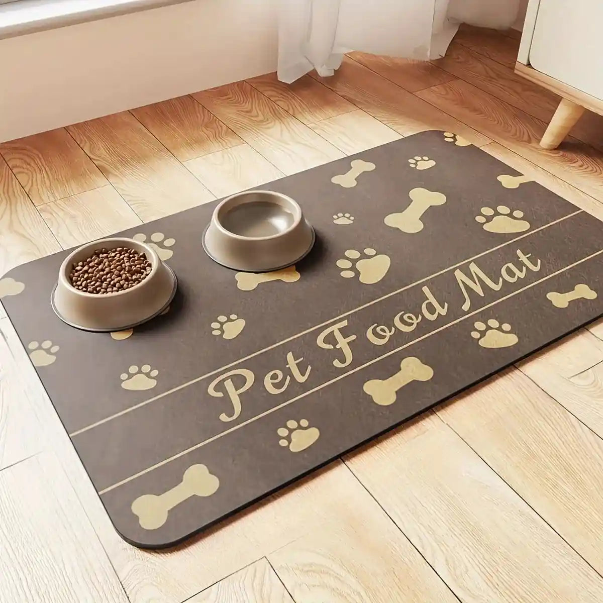 Pet Placemat: Keep Mealtime Clean and Stylish!