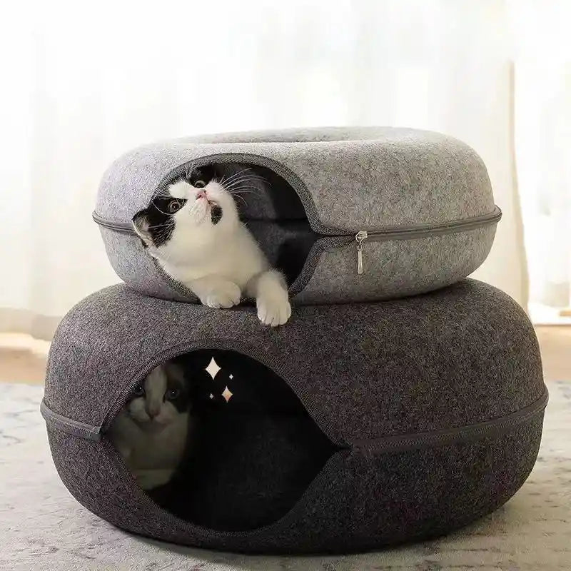 Donut Cat Bed for Two: The Ultimate Cozy Retreat!