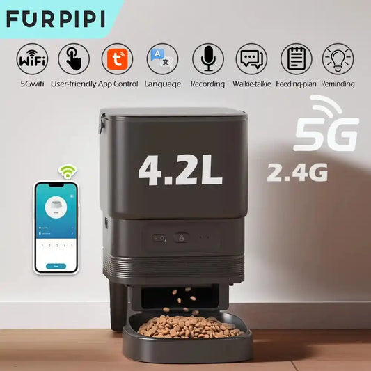 Smart Pet Feeder: The Perfect Mealtime Companion for Your Furry Friend!